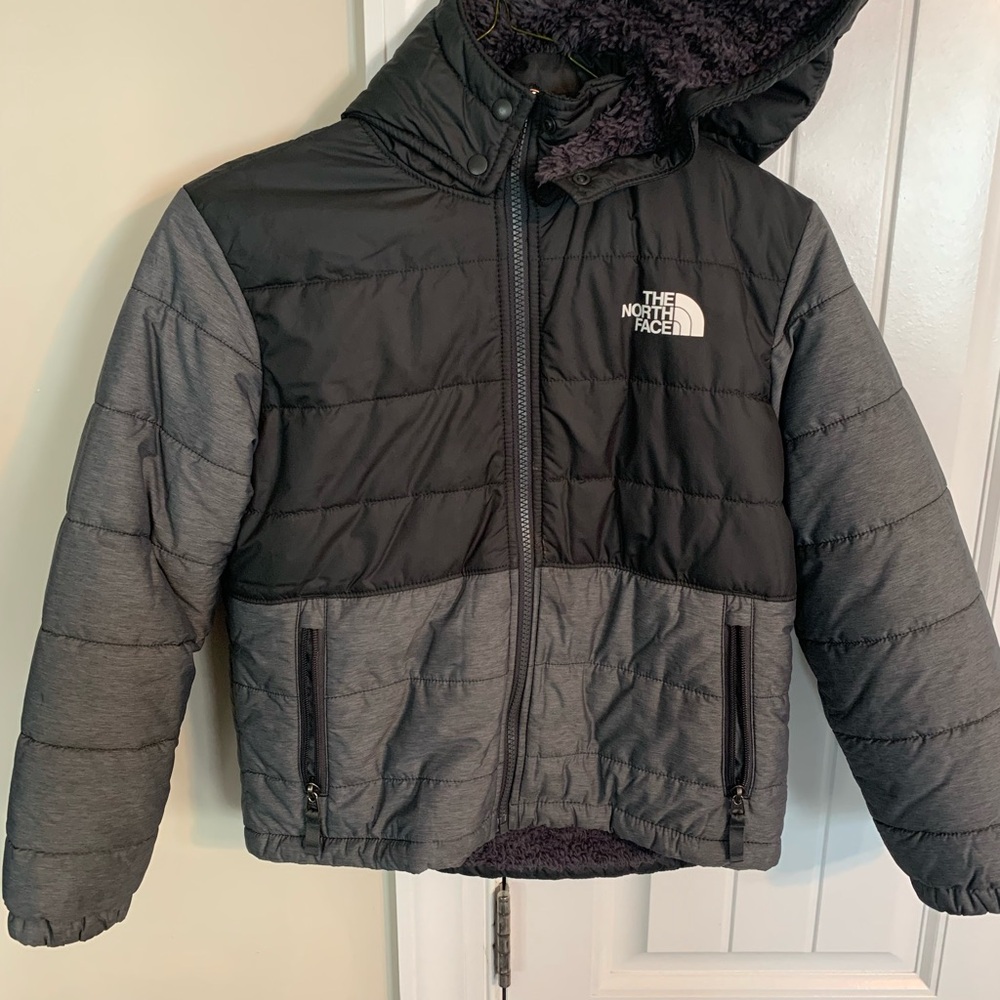 The North Face Black and Gray Puffer Jacket with Hood jacket- worn once